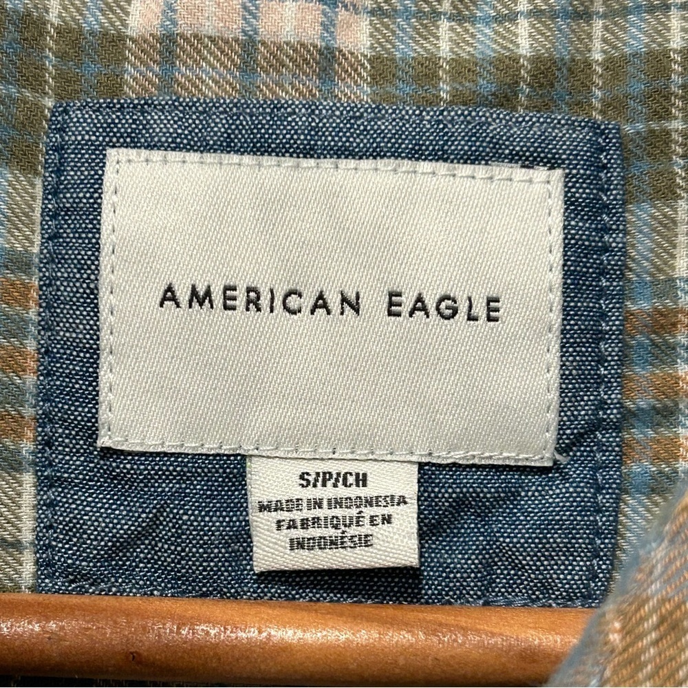 American Eagle Men’s pearl snap Plaid Flannel Long Sleeve Shirt Size Small - Picture 4 of 12